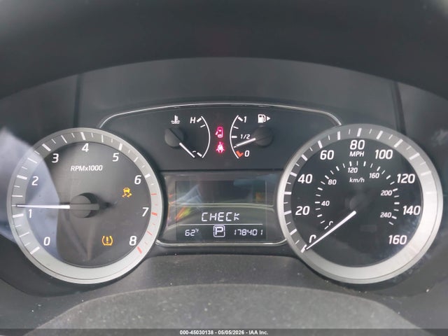 NISSAN SENTRA SR - 7