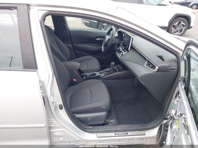 صورة 5 لـ 2020 Toyota COROLLA LE