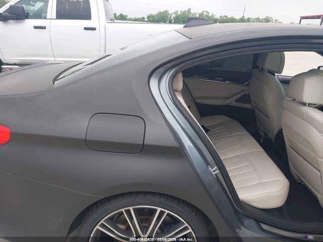 صورة 8 لـ 2018 BMW M550I XDRIVE