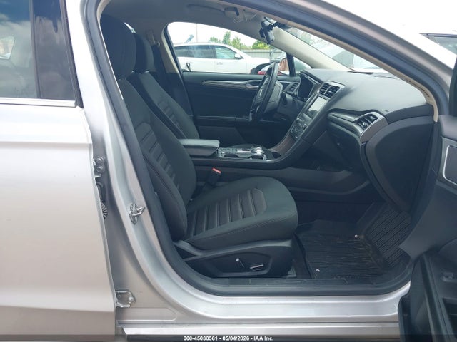 FORD FUSION SE - 5