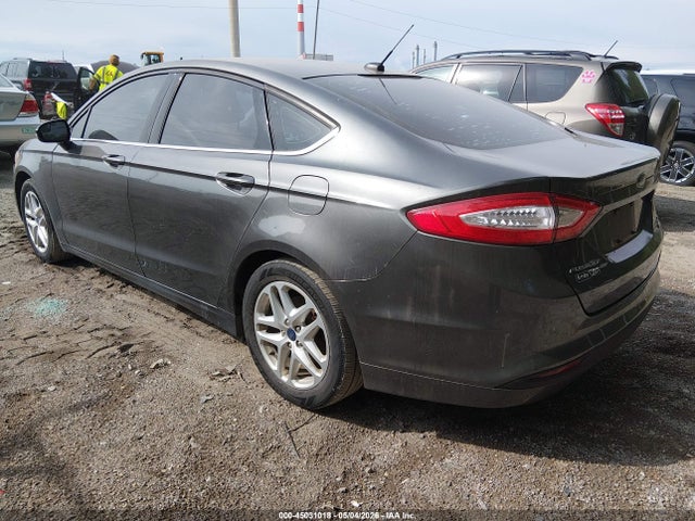FORD FUSION SE - 3