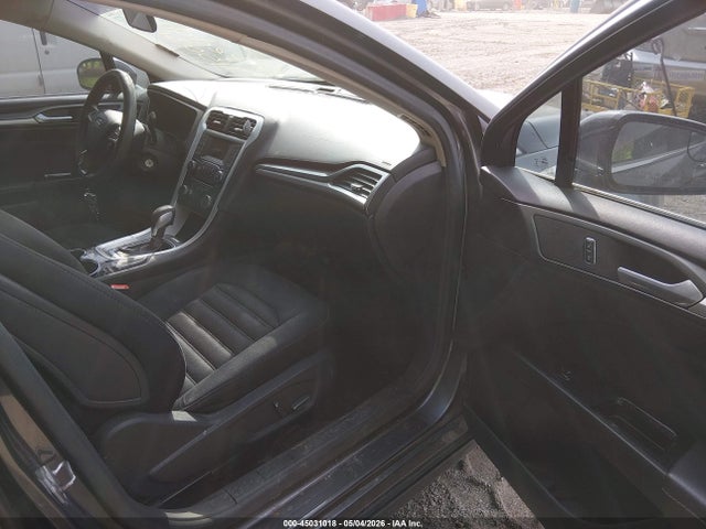 FORD FUSION SE - 5