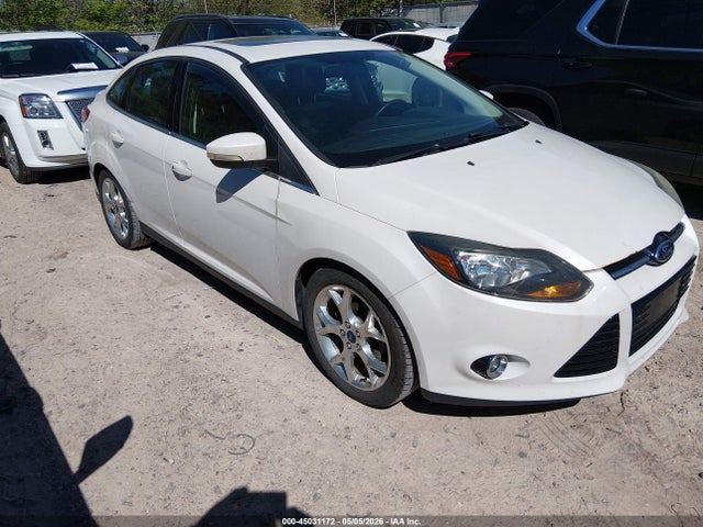 FORD FOCUS TITANIUM - 1