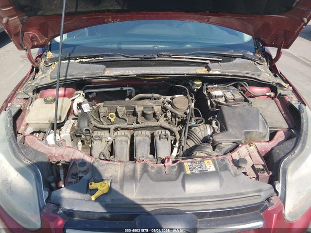 FORD FOCUS TITANIUM - 10