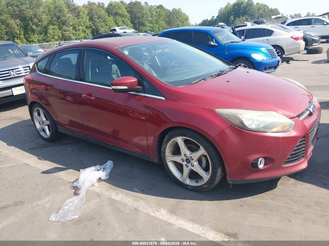 FORD FOCUS TITANIUM - 1