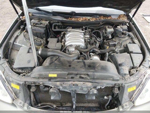 2004 Lexus LS 430 photo 10