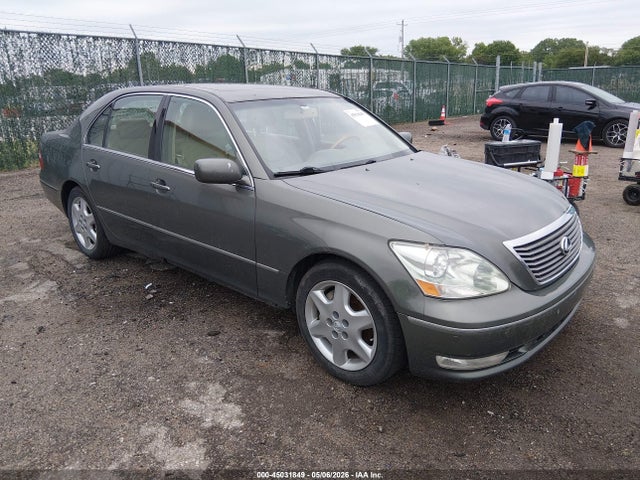 2004 Lexus LS 430 photo 1