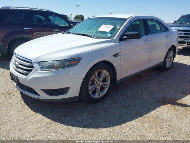 FORD TAURUS SE - 2