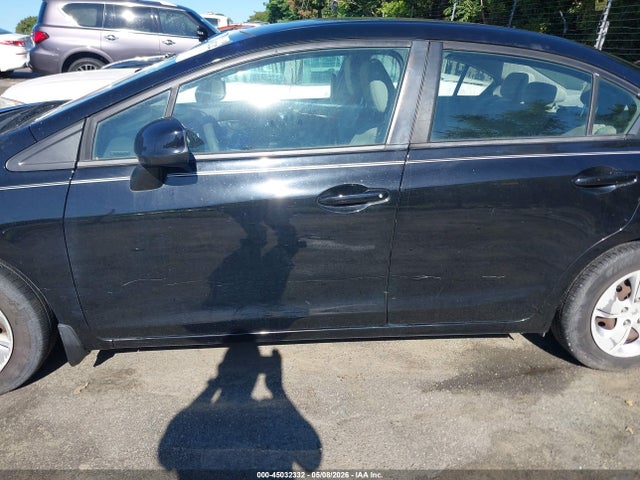 صورة 6 لـ 2013 Honda CIVIC LX