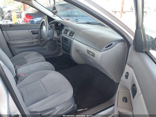FORD TAURUS SE - 5