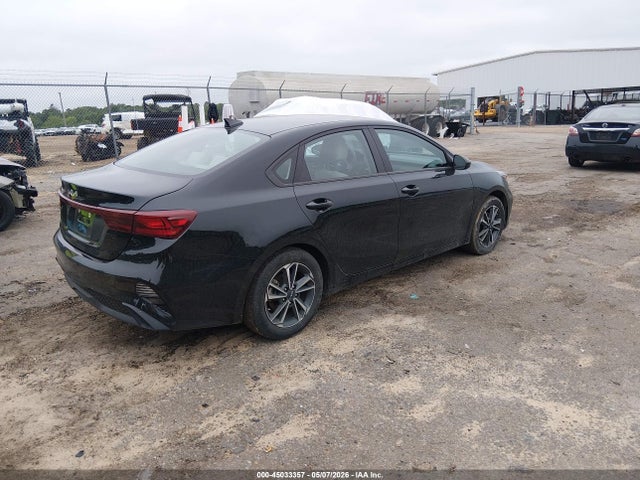 صورة 4 لـ 2023 KIA FORTE LXS