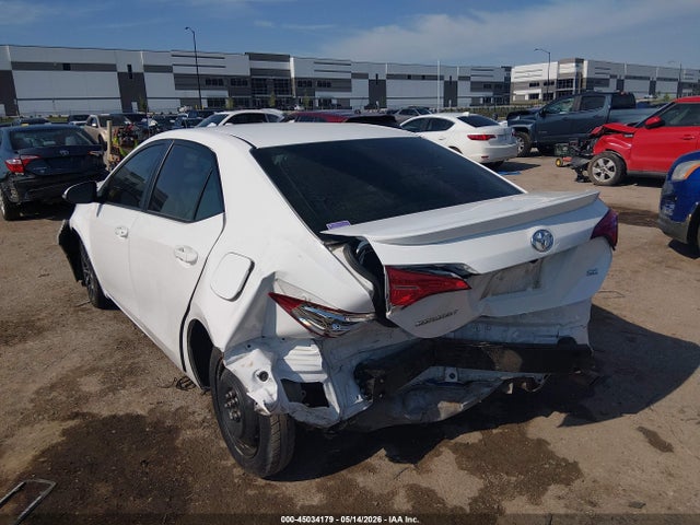2017 Toyota COROLLA SE 照片 3