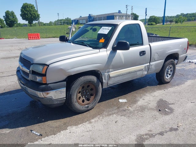 2005 Chevrolet SILVERADO 1500 LS 照片 2