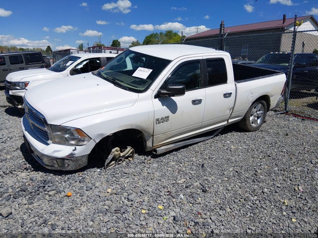 2016 RAM 1500 BIG HORN 照片 2