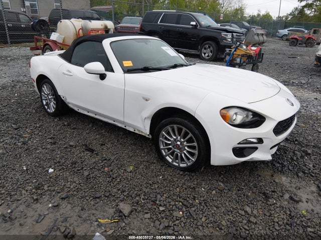 صورة 1 لـ 2017 FIAT 124 SPIDER CLASSICA