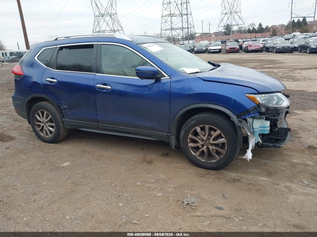 2017 NISSAN ROGUE SV