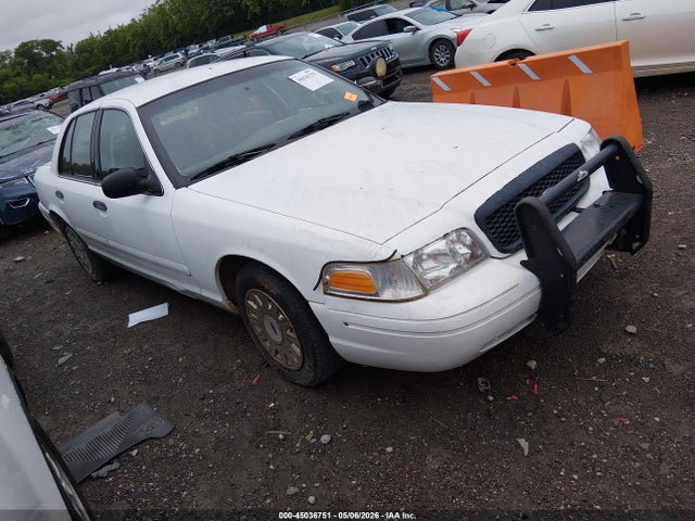 FORD CROWN VICTORIA POLICE - 1
