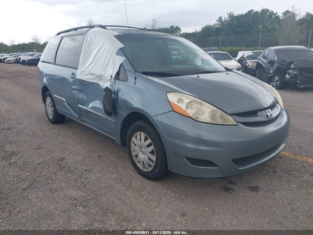 2006 TOYOTA SIENNA LE