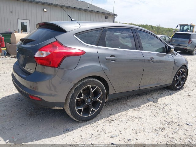 FORD FOCUS TITANIUM - 4