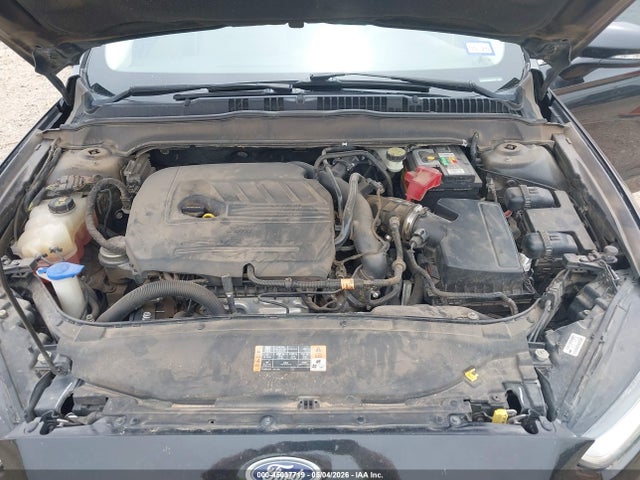 FORD FUSION SE - 10