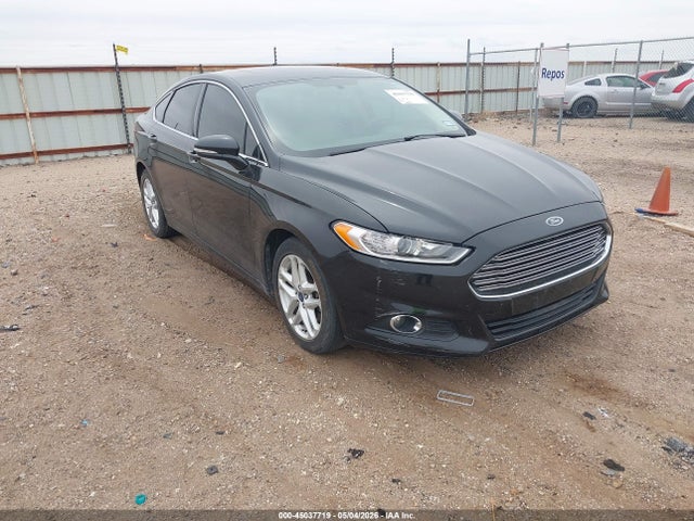 FORD FUSION SE - 1