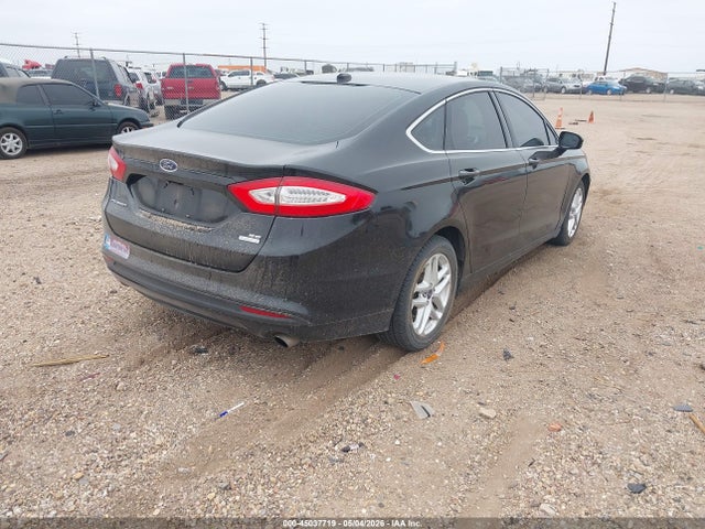 FORD FUSION SE - 4