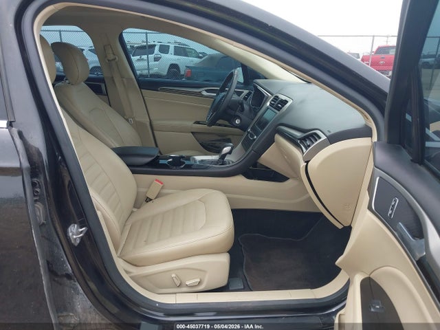 FORD FUSION SE - 5