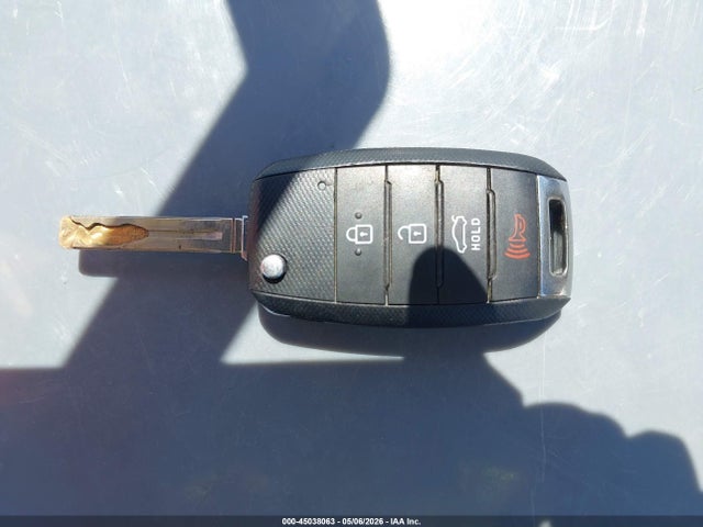 2016 KIA RIO LX thumbnail 11