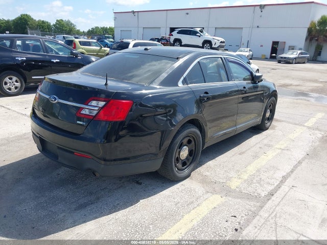 FORD POLICE INTERCEPTOR - 4