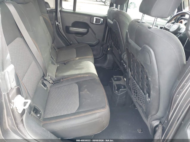 2021 JEEP GLADIATOR MOJAVE 4X4 8