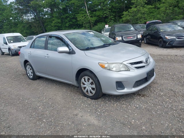 2011 TOYOTA COROLLA LE