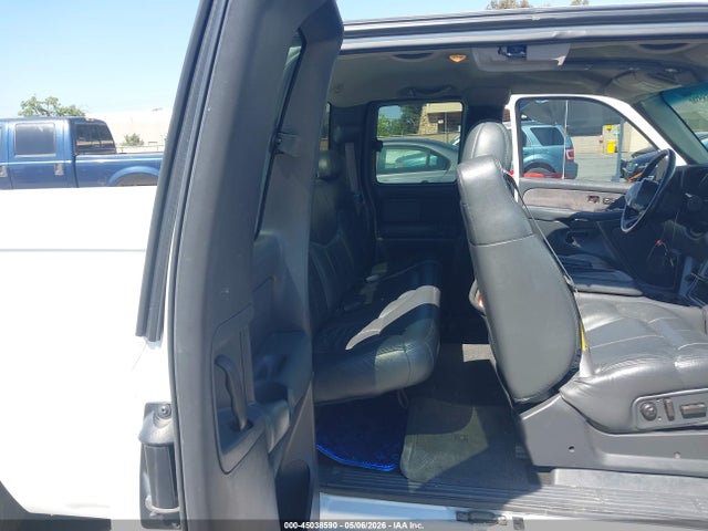 صورة 8 لـ 2002 Chevrolet SILVERADO 1500 LT