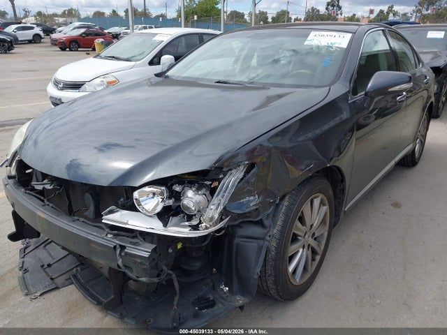 صورة 6 لـ 2011 Lexus ES 350