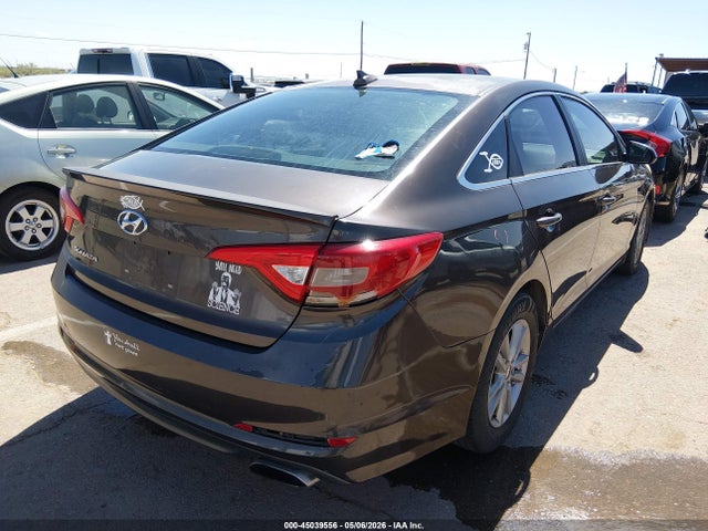 2015 Hyundai SONATA SE — фото 4