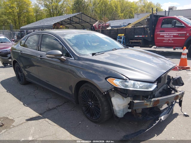 FORD FUSION SE - 1