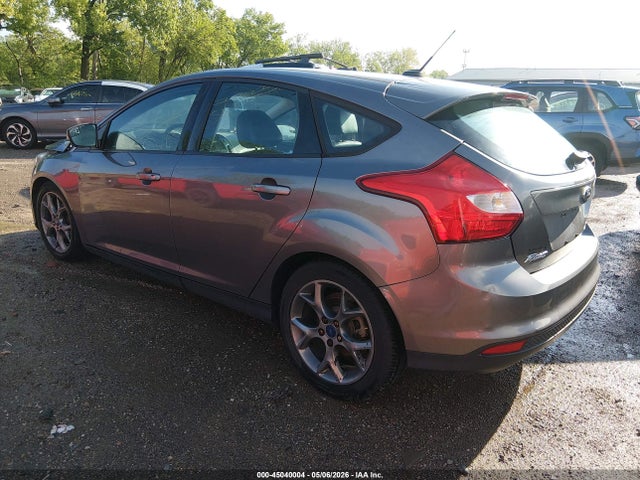 2014 FORD FOCUS SE 照片 3