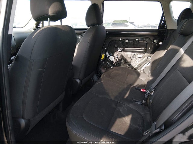 صورة 8 لـ 2019 KIA SOUL