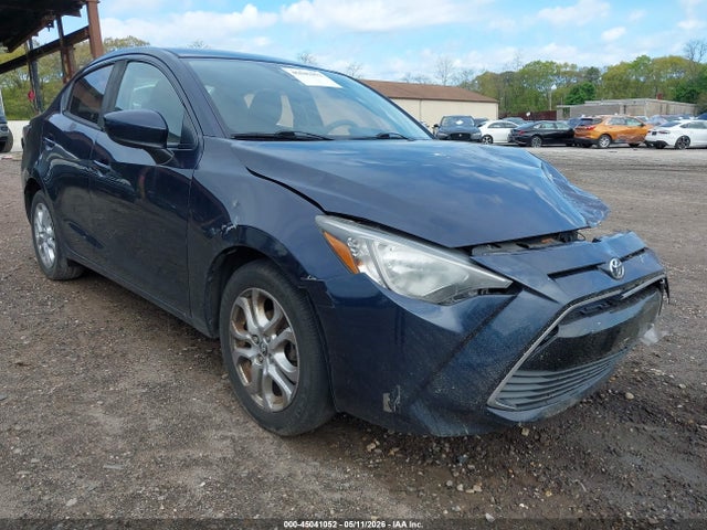 2017 TOYOTA YARIS 