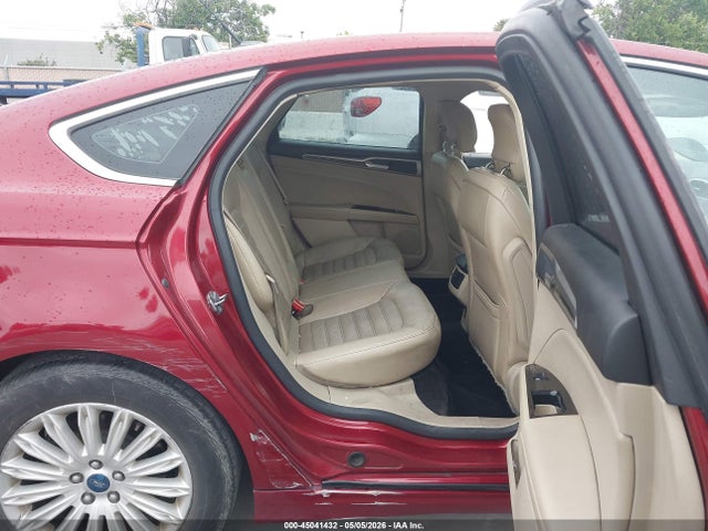 FORD FUSION HYBRID SE - 8