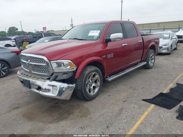 2015 RAM 1500 LARAMIE — фото 2