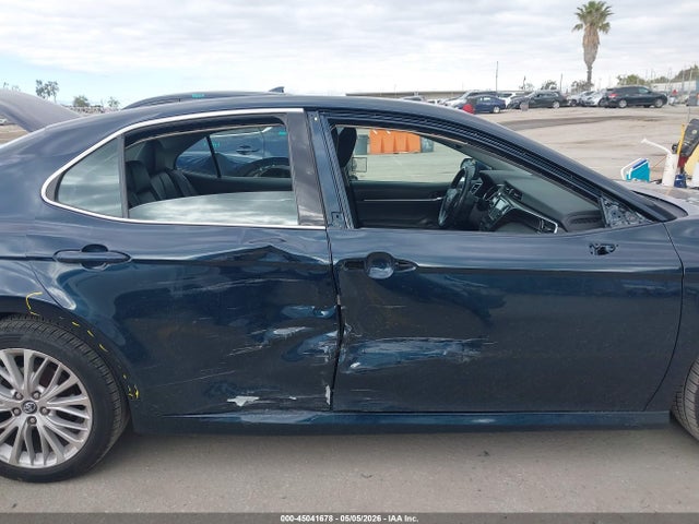 صورة مصغرة 14 لـ 2018 Toyota CAMRY XLE