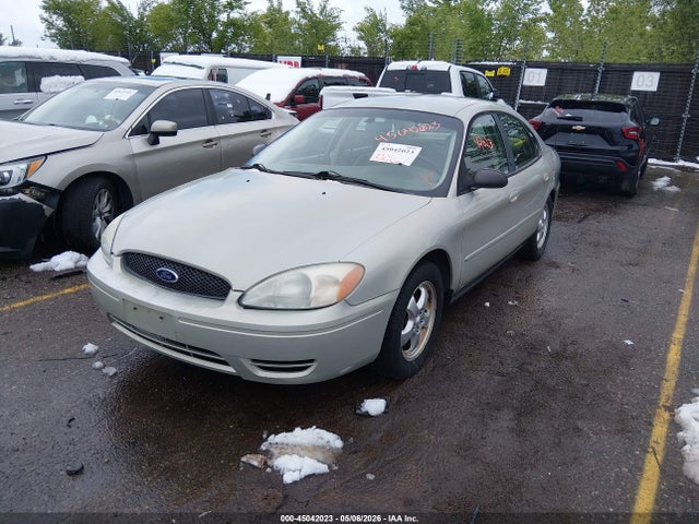 FORD TAURUS SE - 2