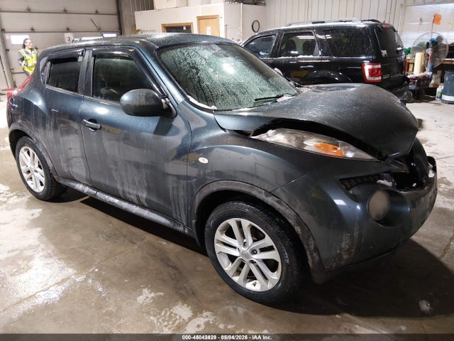 2014 NISSAN JUKE SV