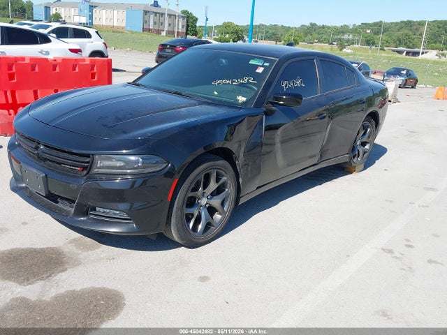2016 Dodge CHARGER SXT — фото 2