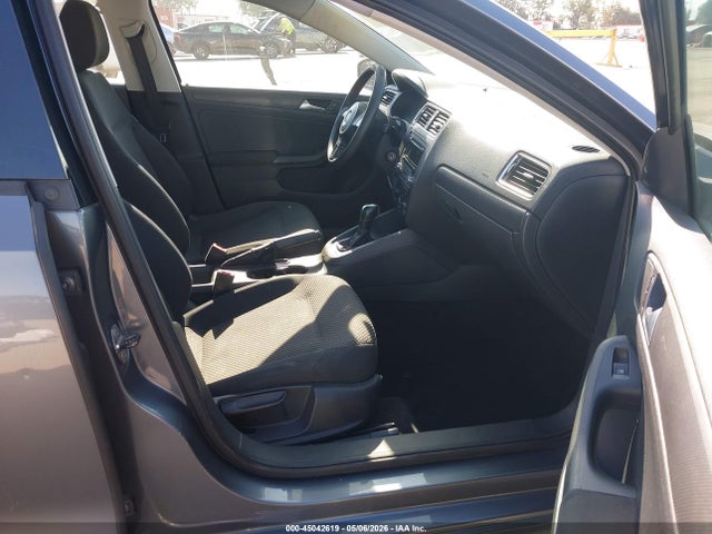 2012 Volkswagen JETTA 2.0L S — фото 5