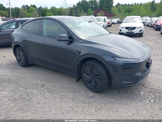 2026 TESLA MODEL Y PREMIUM REAR-WHEEL DRIVE/REAR-WHEEL DRIVE