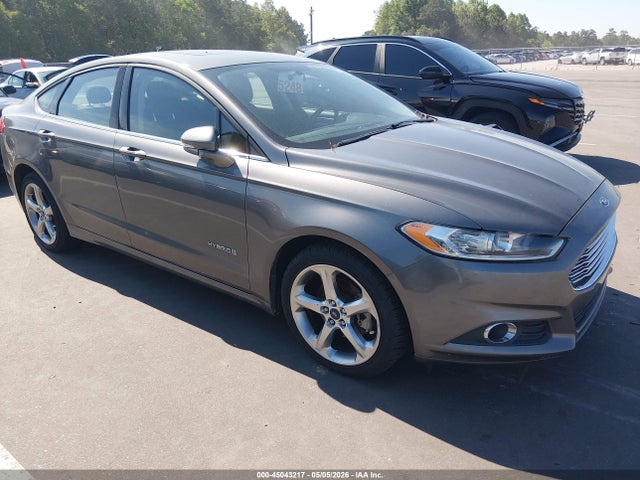 FORD FUSION HYBRID SE - 1