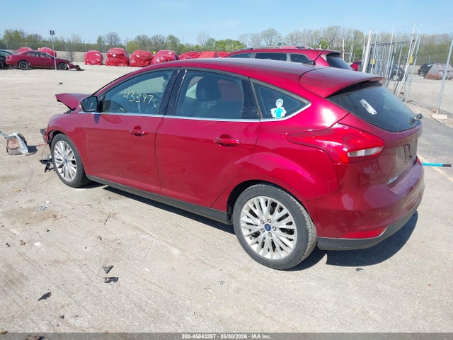 FORD FOCUS TITANIUM - 3