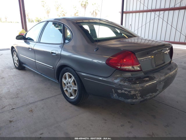 FORD TAURUS SE - 3