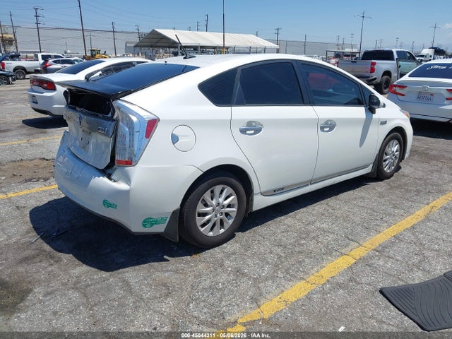 2015 Toyota PRIUS PLUG-IN ADVANCED 照片 4